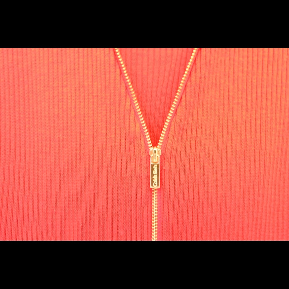 ❌SOLD❌ Calvin Klein Ribbed Full Zip Up Cardigan - Picture 6 of 8